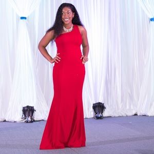Red Lulu’s One-shoulder Formal Dress